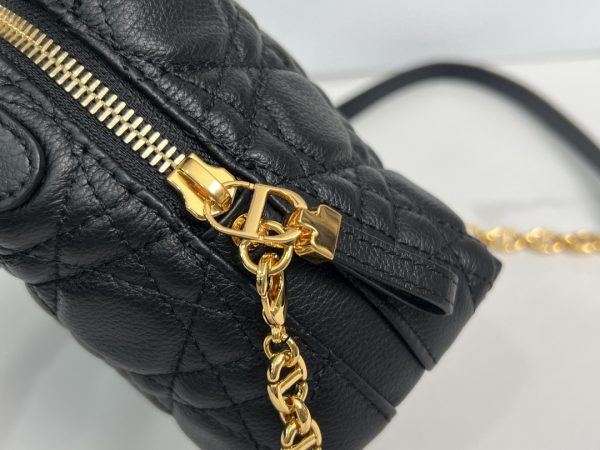 Replica Dior Caro Mini Bag in Black, Style S5163Uwhc_M900 - Image 5