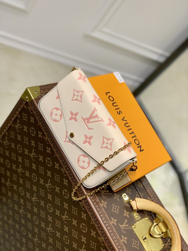 Replica LV Felicie Pochette M82047 - Stylish Compact Bag