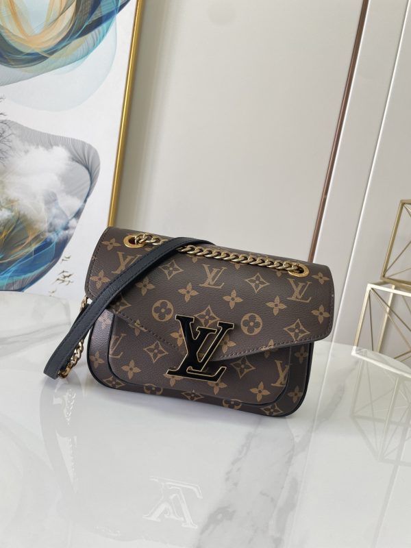 Louis Vuitton Passy M45592 Replica – Stylish Luxe Design