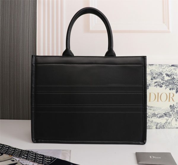Replica Dior Book Tote: White Multicolor Fleurs Embroidery - Image 8