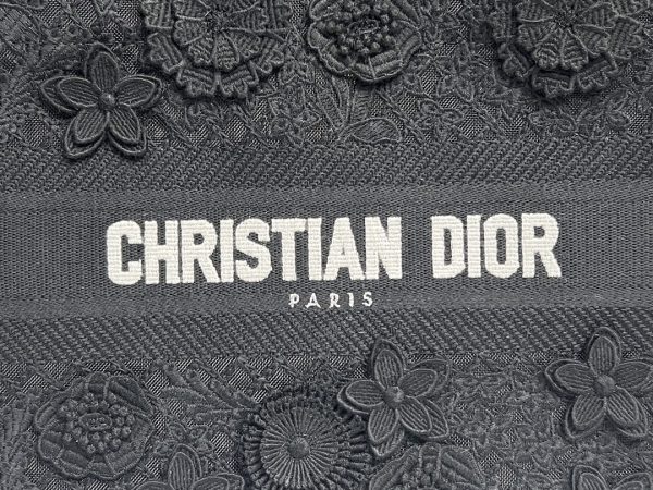 Replica Dior Medium Book Tote D-Lace Macrame Bag M1296Zeax - Image 7