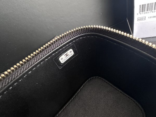 Replica Chanel Black Calfskin Clutch w/ Gold Chain Ap3203 - Image 2