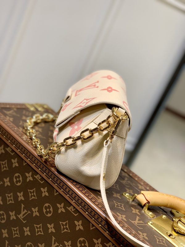 Replica LV Favorite MM Crossbody Handbag M46393 - Image 5