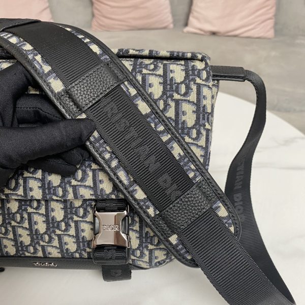 Replica Dior Explorer Messenger Bag – Stylish & Timeless Design - Image 7