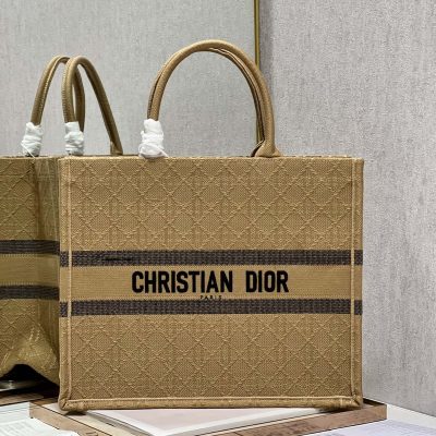 Replica Dior Large Natural Cannage Raffia Book Tote