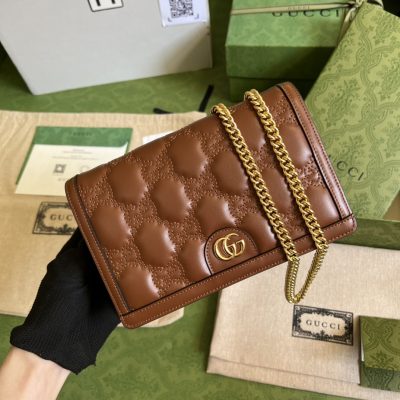 Replica Gucci GG Matelasse Chain Wallet – Stylish & Functional