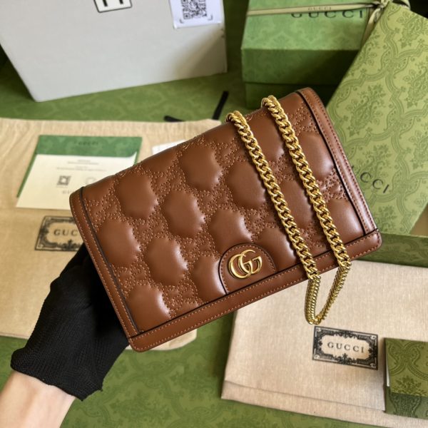 Replica Gucci GG Matelasse Chain Wallet – Stylish & Functional