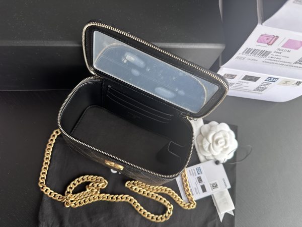 Replica Chanel Black Vanity Case Ap3204 - Image 5