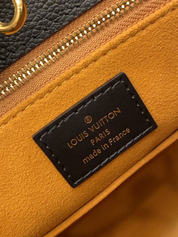 Replica LV Onthego MM M45595 Handbag - Stylish & Affordable - Image 3
