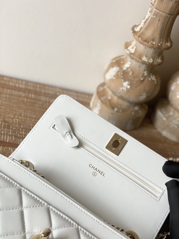 Chanel Replica Wallet On Chain - White Ap1450 - Image 2