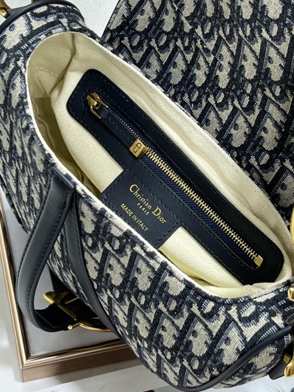Replica Dior Saddle Bag Blue Oblique Embroidery M0446Criw M928 - Image 3