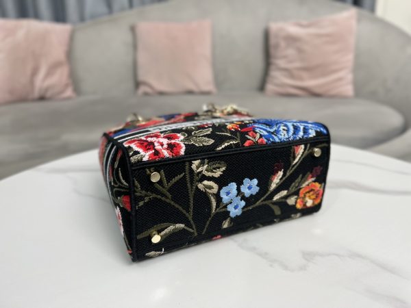 Replica Dior Lady D-Lite Bag Black Multicolor Bird Embroidery - Image 7