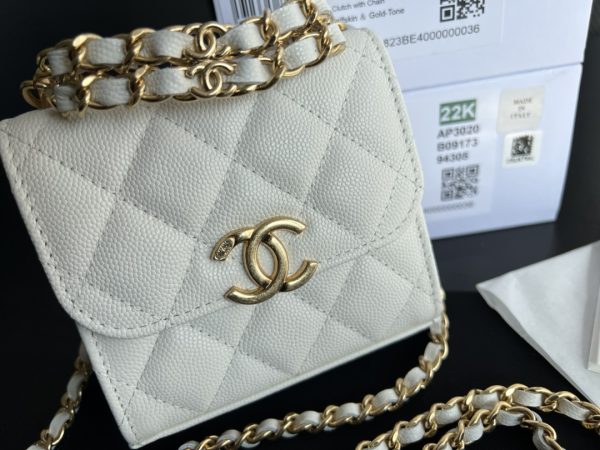 Chanel-Inspired Clutch with Gold Chain, Elegant Replica Design - Image 8