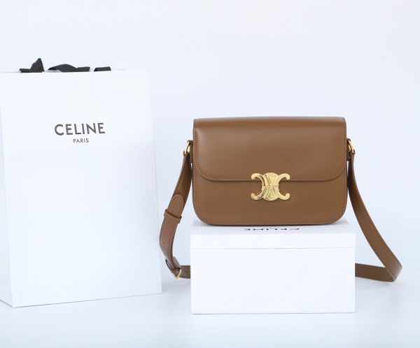 Celine Classique Triomphe Replica Bag – Timeless Elegance