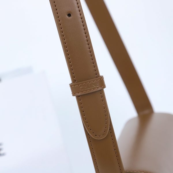 Celine Classique Triomphe Replica Bag – Timeless Elegance - Image 4