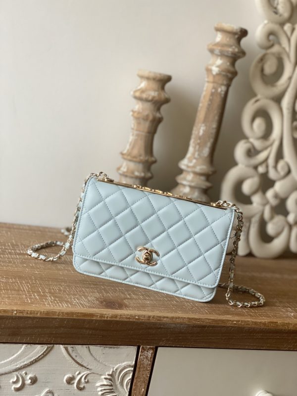 Chanel Replica Wallet On Chain - Cloud Blue Ap1450