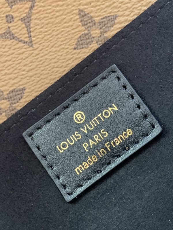 Replica LV Pochette Metis East West M46279 Bag - Image 5