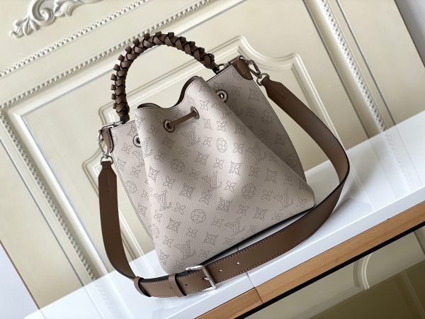 Replica Louis Vuitton Muria M55799 Handbag – Stylish & Affordable - Image 8