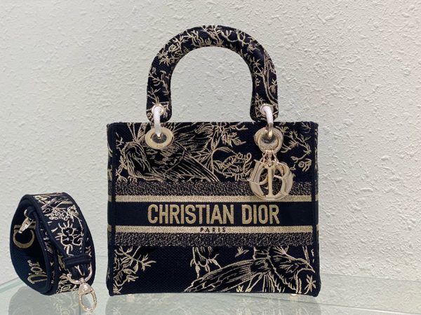 Replica Dior Medium Lady D-Lite Bag – Style M0565Ordz_M911