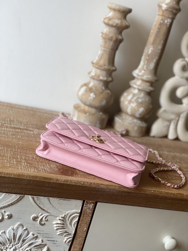 Replica Chanel Pink Wallet On Chain Ap1450 - Chic & Trendy - Image 4