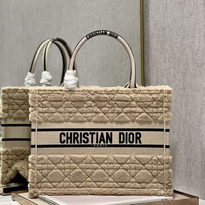 Replica Dior Book Tote Medium Beige Shearling M1295Zmbu_M918