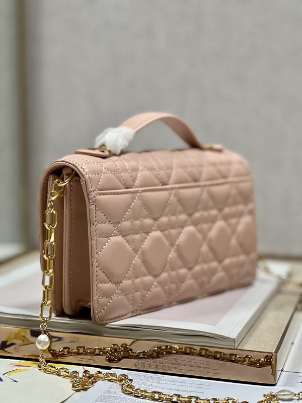 Replica Dior Miss Mini Rose Des Vents Lambskin Bag S0980Onmj_M49P - Image 5