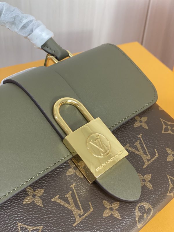Louis Vuitton Locky BB M44797 Replica Handbag - Image 7
