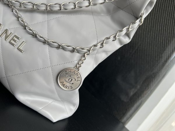 Chanel 22 Replica Bag - White Luxury Clutch - Image 7