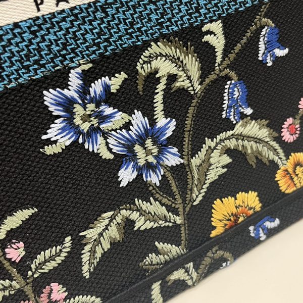 Replica Dior Book Tote Medium Black Multicolor Dior Petites Fleurs - Image 9