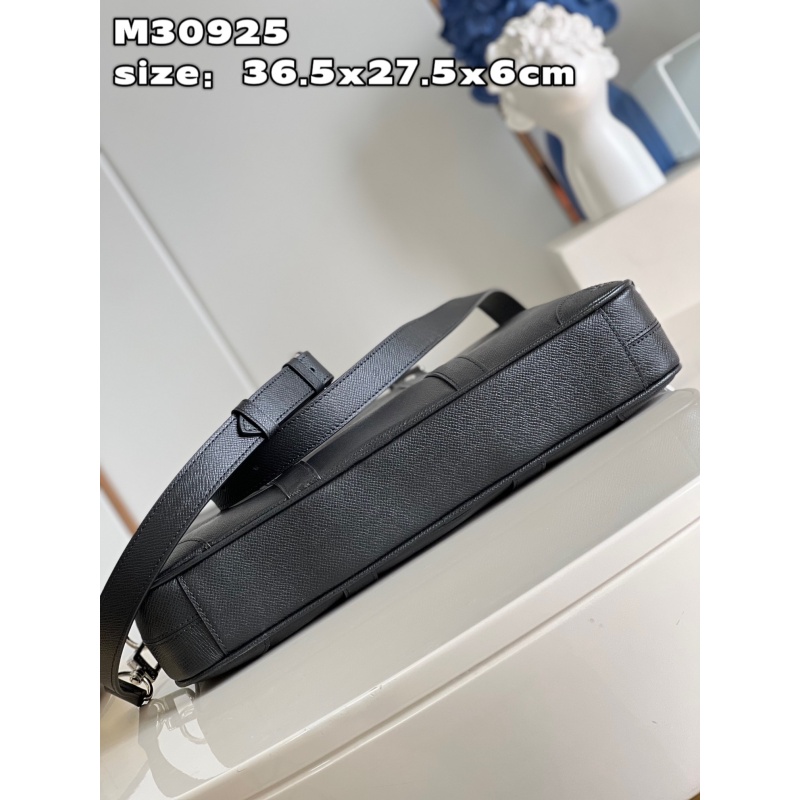Louis Vuitton Voyage PM Document Holder M30925 - Image 5