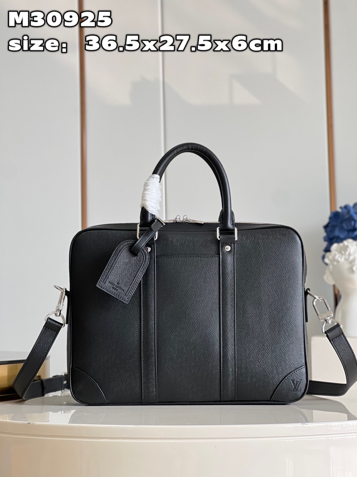Louis Vuitton Voyage PM Document Holder M30925