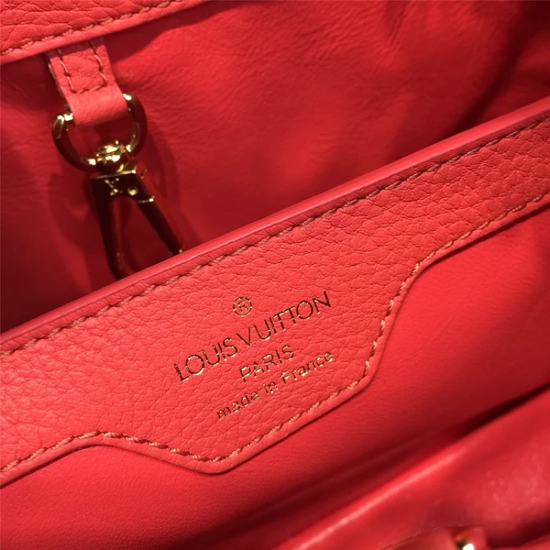 Louis Vuitton Capucines MM Tote Bag in Taurillon Leather - Image 6